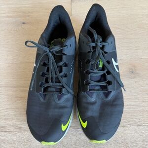 Men’s Nike Running Shoes (Size 12)